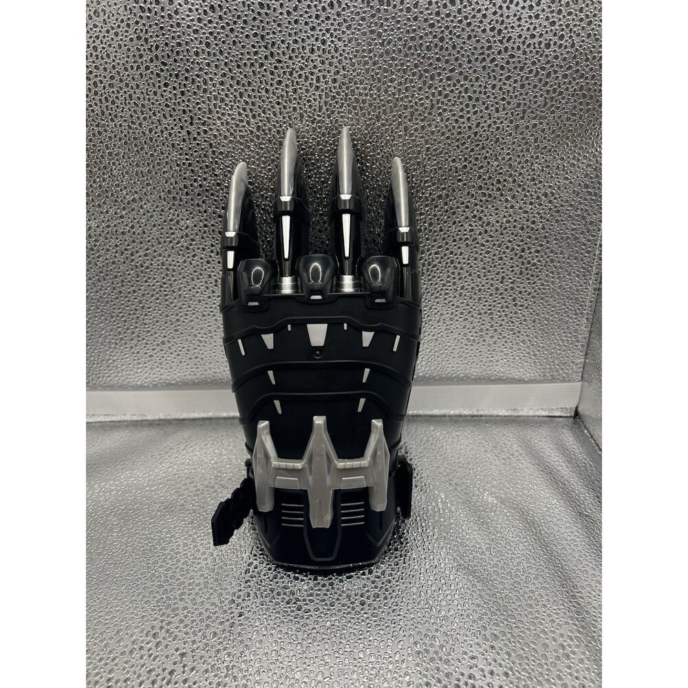 NERF Power Moves Marvel Avengers Black Panther Power Slash Claw Hand